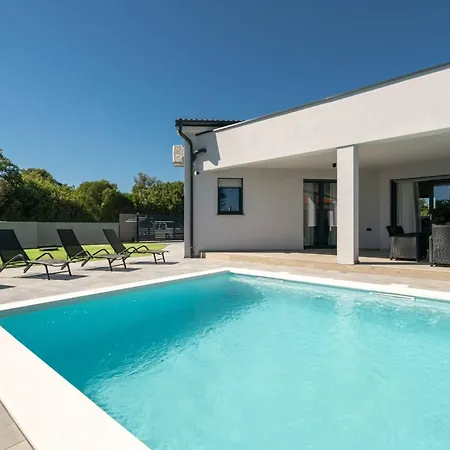 Ferienhaus Speranza By Interhome