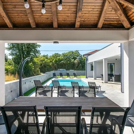 Speranza By Interhome *