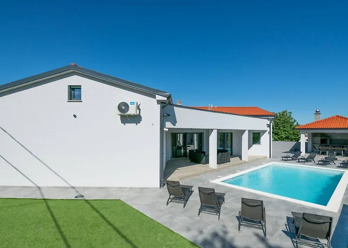 Speranza By Interhome Vakantiehuis Pula